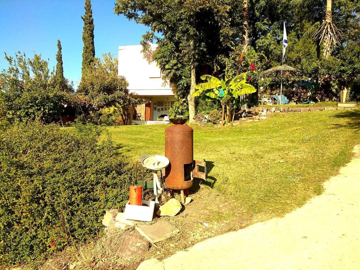 צימר בודד בגליל העליון Kefar Szold Esterno foto